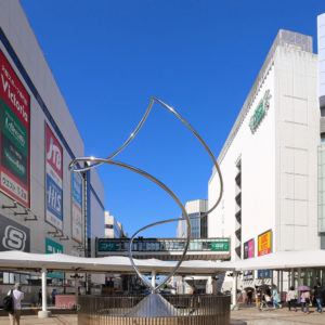 【道順案内の写真】JR町田駅の中央口の「まほろデッキ」