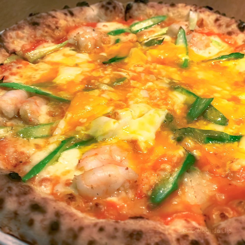 Thumbnail of http://トラットリア＆ピッツェリア%20Dai%20町田店のピザ「海老とアスパラガスのアメリケーヌソース」の写真