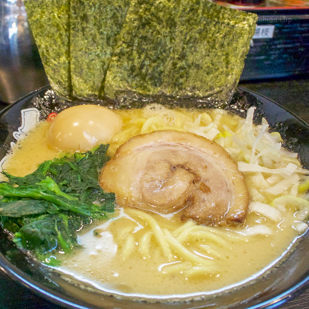 ゴル麺。 町田店のラーメンの写真