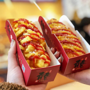 【閉店】青春ホットドッグ チーズドッグ（ハットグ）が町田ジョルナに！韓国でも有名なホットドッグ専門店の写真