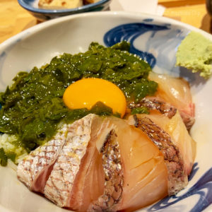 いまがわ食堂の桜鯛の贅沢海かけ丼の写真