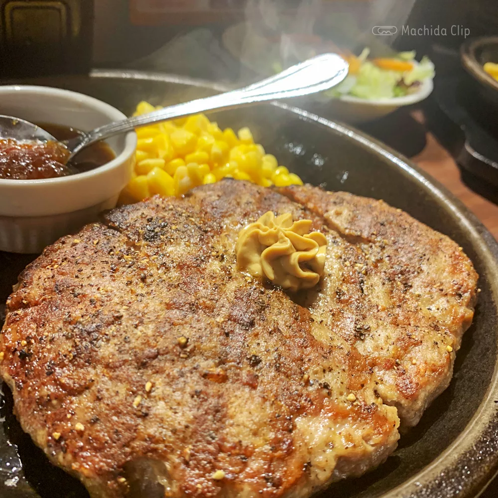 いきなりステーキ ランチタイムに1 000円台でステーキを食す コスパ抜群の立ち食い屋さん 町田のランチ予約ならマチダクリップ