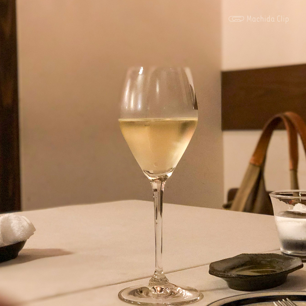 アレグロ コン ブリオのワインの写真