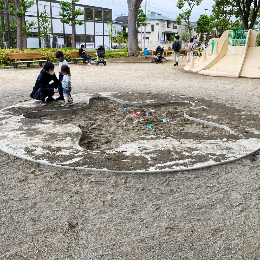 鶴間公園の砂場の写真