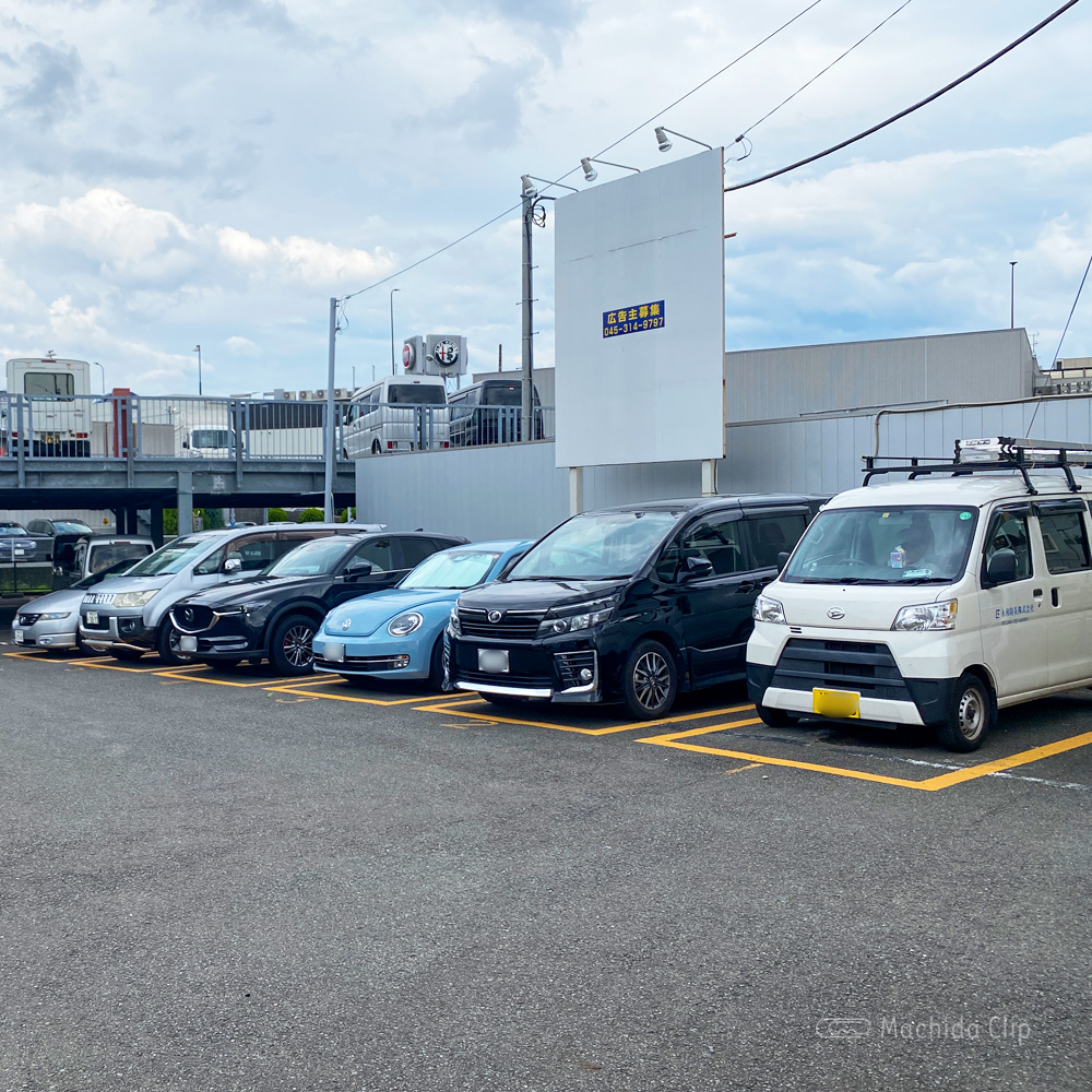 タイムズ町田小川駐車場の写真