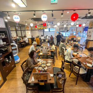 大衆食堂 安べゑ 小田急町田南口店の店内の写真