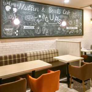 Muffin & Bowls cafe CUPSの店内の写真