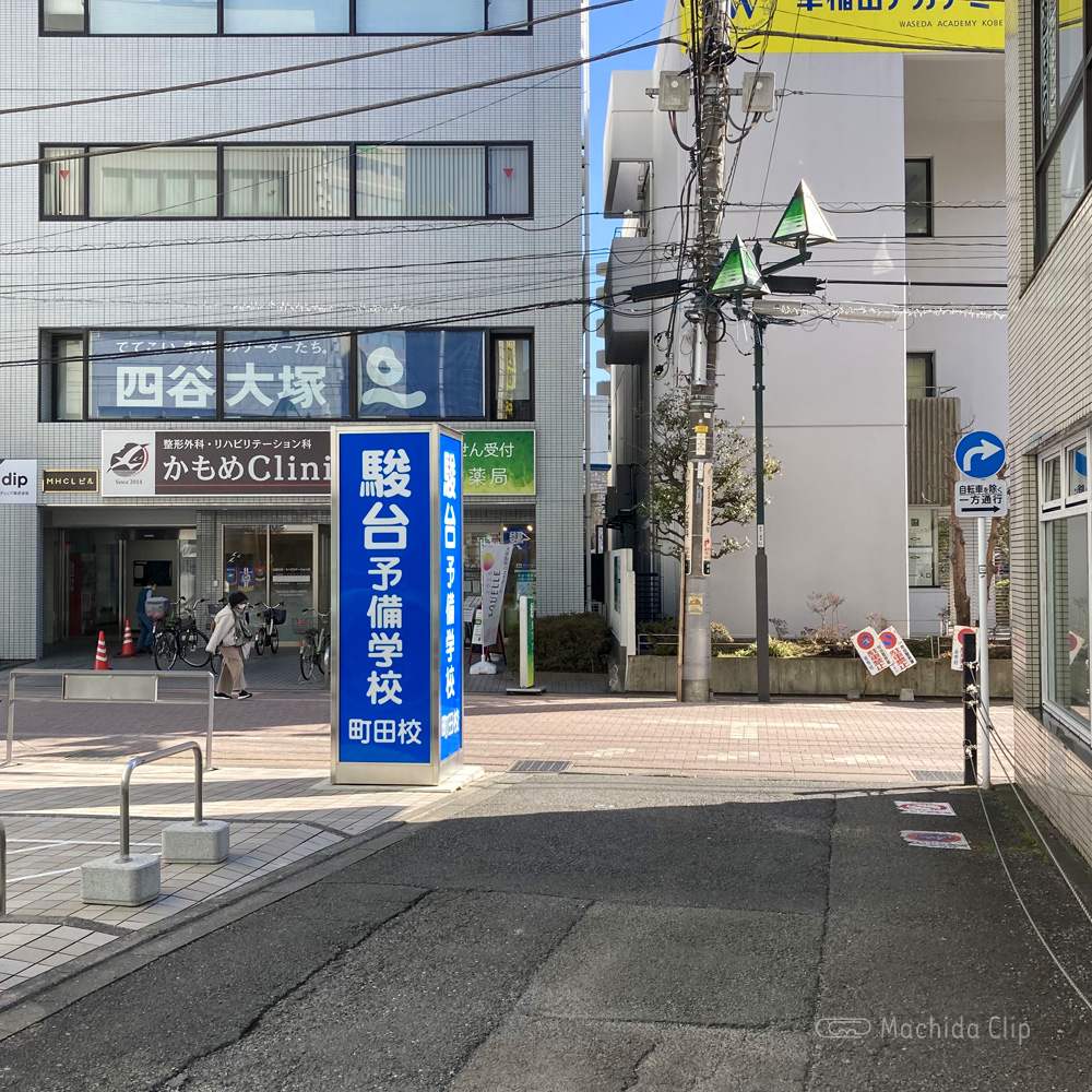 Colormell（カラメル）町田東口店の道順の写真