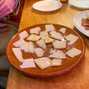 コシード デ ソルの料理の写真