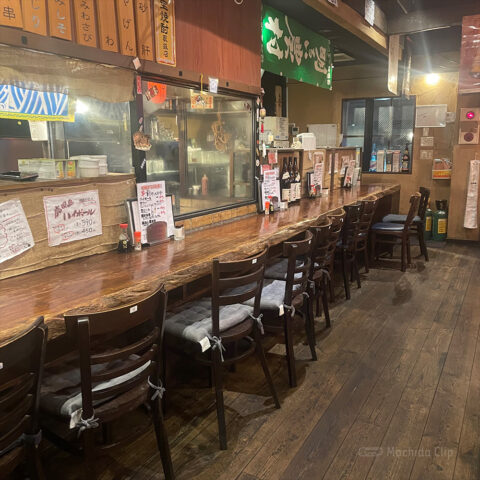 炭焼てんがらもん 原町田店の店内の写真