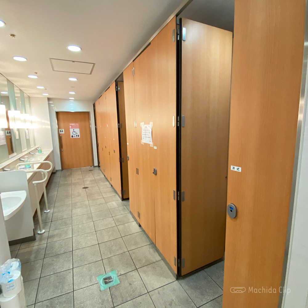 小田急町田駅東口改札外トイレの写真