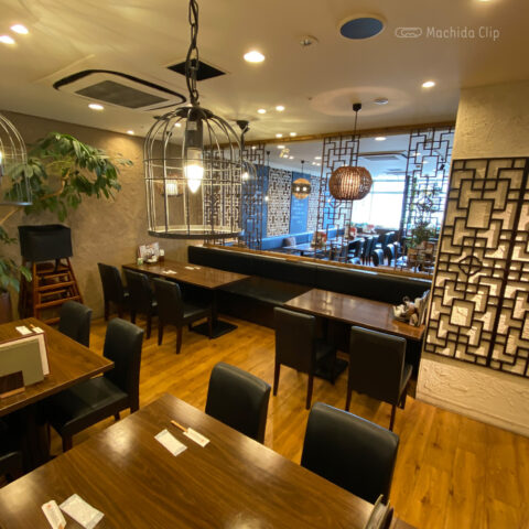 大連餃子基地 DALIAN 町田東急ツインズ店の店内の写真