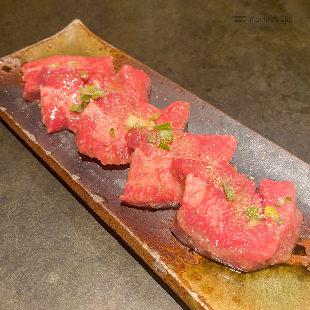 焼肉志も川 町田駅前店の肉の写真