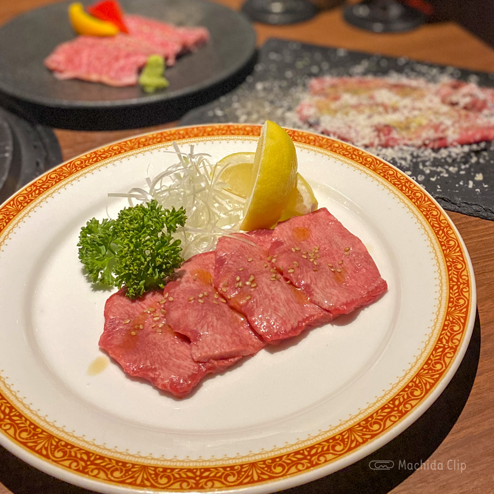 個室焼肉ITADAKI 東京町田の肉の写真