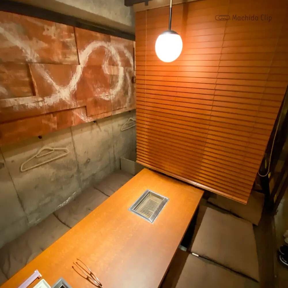 Thumbnail of http://焼肉%20一頭両騨%20町田本店の店内の写真