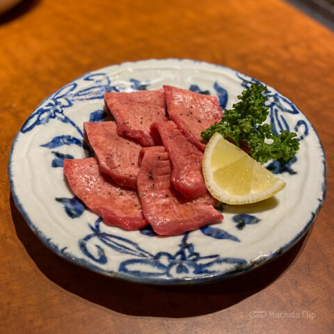 焼肉 一頭両騨 町田本店の肉の写真