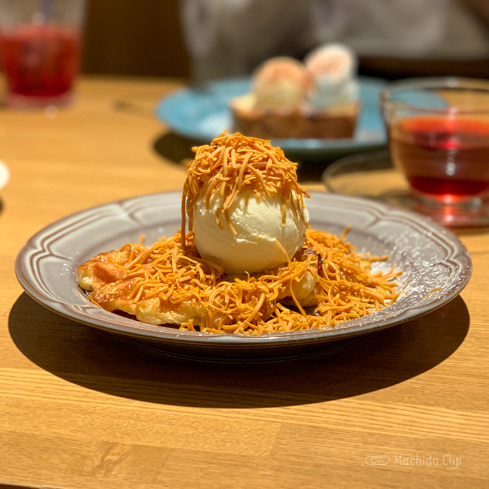 猿Café 町田マルイ店のクロッフルの写真
