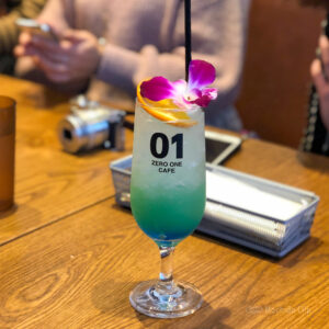 01 CAFE（ゼロワンカフェ）町田の飲み物の写真