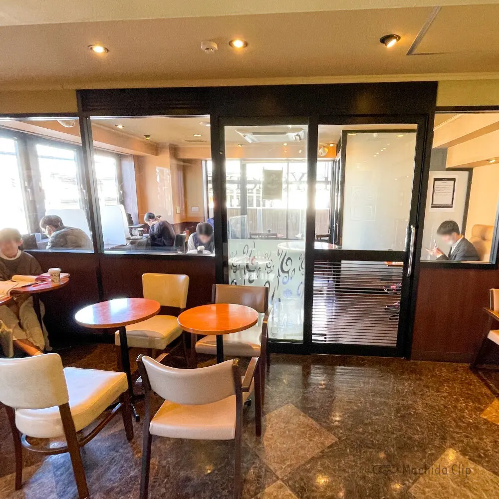 Thumbnail of http://タリーズコーヒー%20小田急マルシェ町田店の店内の写真