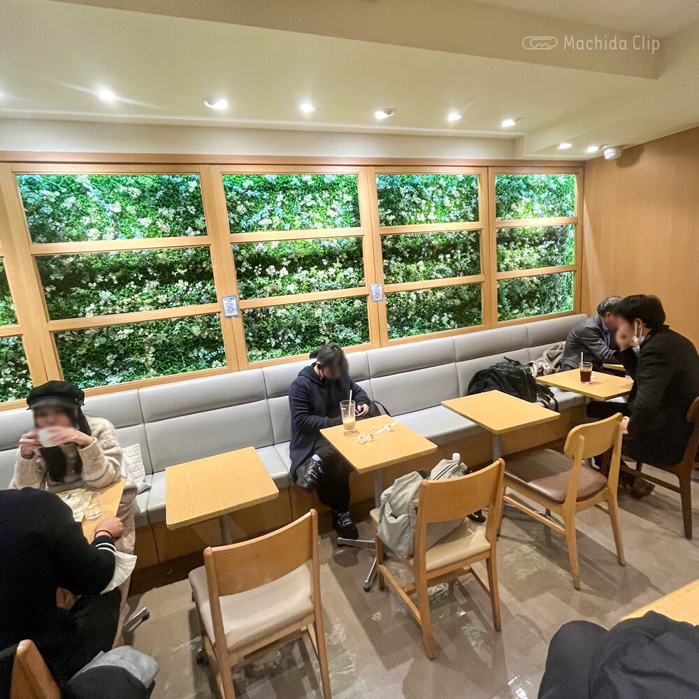 Thumbnail of http://ドトールコーヒーショップ%20町田駅前店の店内の写真