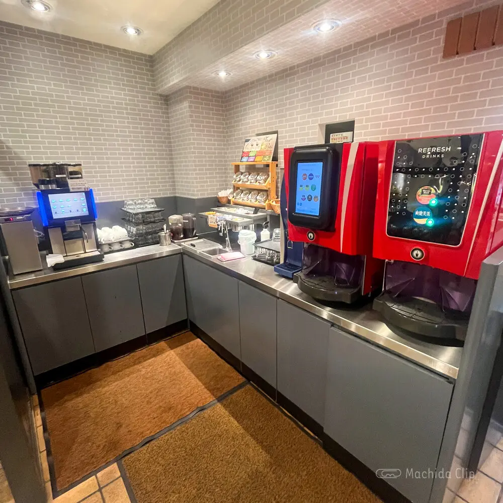 Thumbnail of http://ポポラマーマ_バルの店内の写真