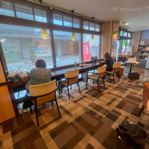 SUN'S CAFE（サンズカフェ）町田店の店内の写真
