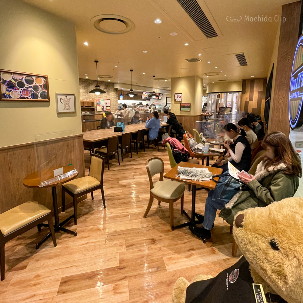 タリーズコーヒー 町田モディ店の店内の写真