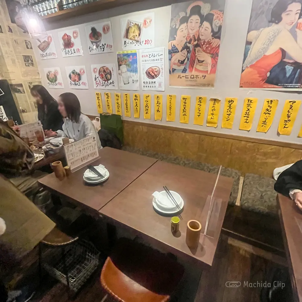 カツオスタンドの店内の写真