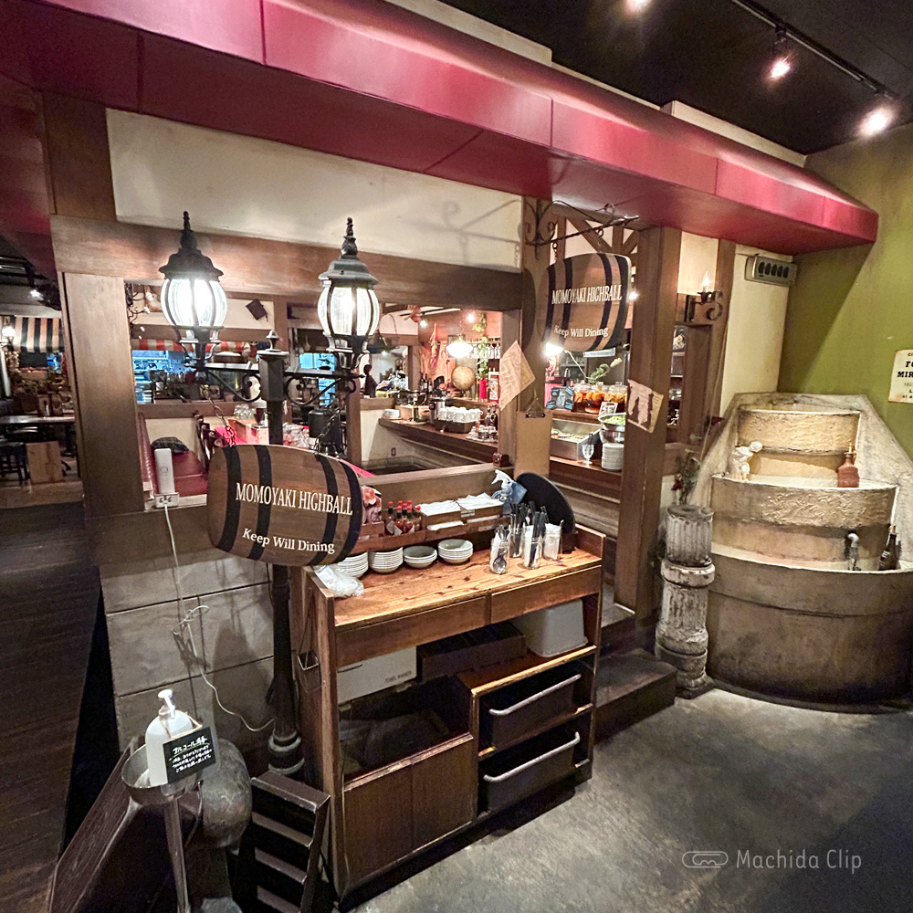 ダンチキンダン 町田店の店内の写真