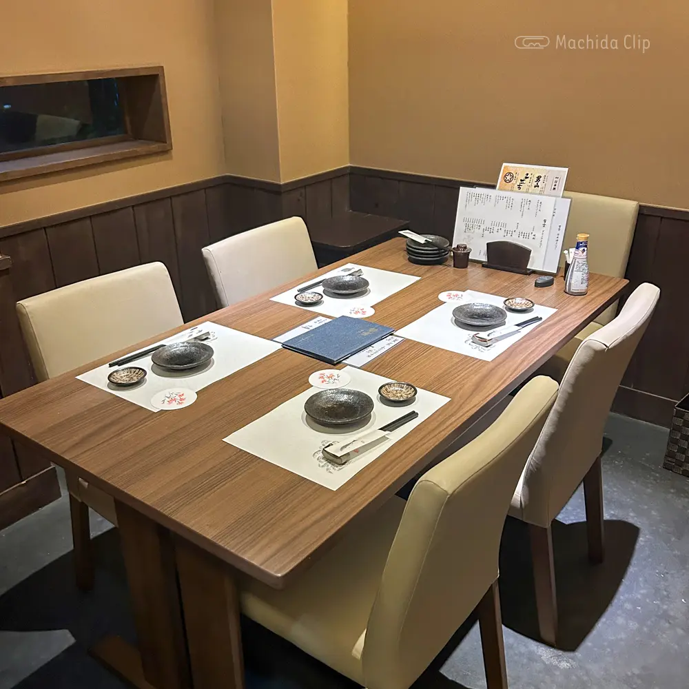 Thumbnail of http://蟹雲(かいうん)魚晴の店内の写真