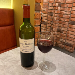 赤レンガ個室ビストロ RENGARO 町田店のワインの写真