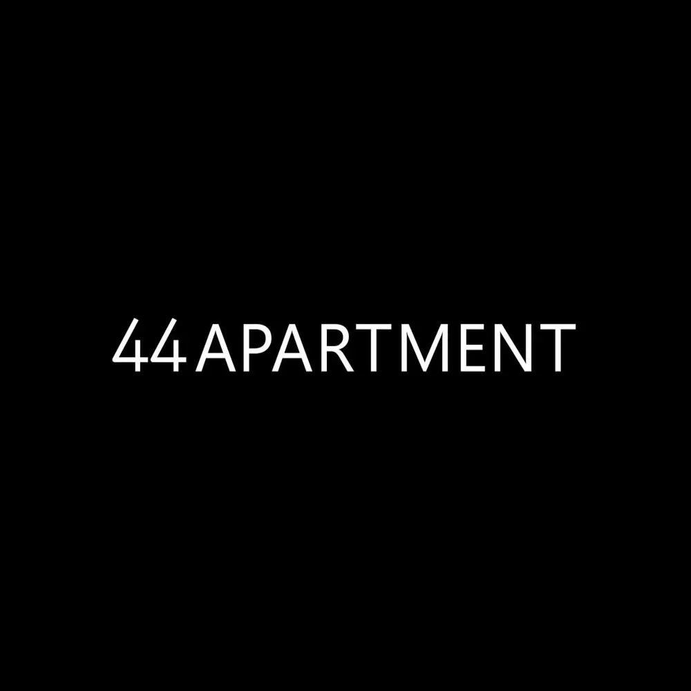 44 APARTMENT(ダブルフォーアパートメント)町田店の店長(ロゴ)の写真
