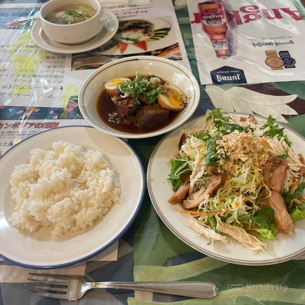 アンコール・トムの料理の写真