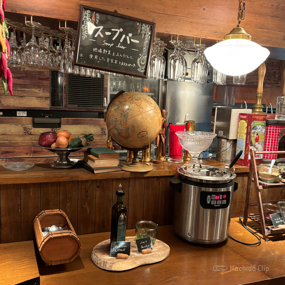 ダンチキンダン 町田店の店内の写真