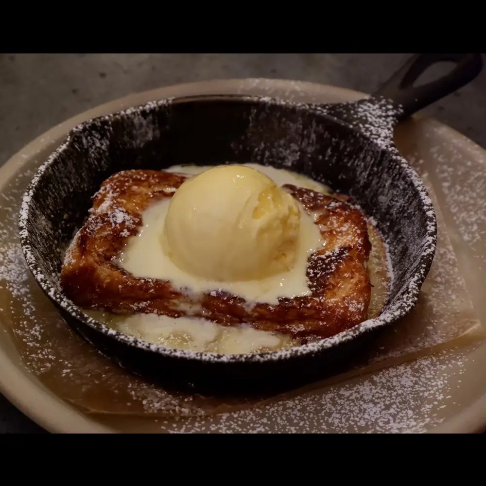 44 APARTMENT(ダブルフォーアパートメント)の料理の写真