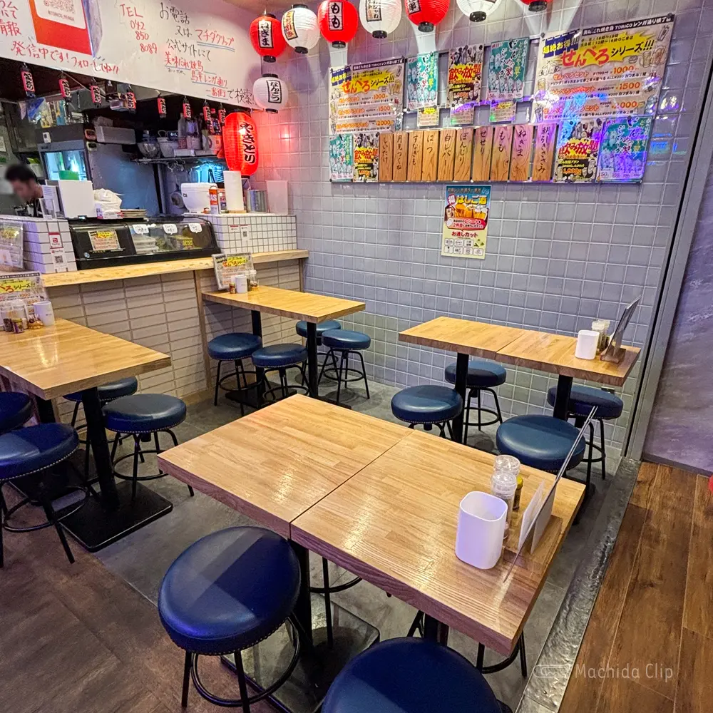 Thumbnail of http://美味だれ焼き鳥%20TORICO%20レンガ通り一番街店の店内の写真