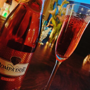 ダイニングバー レガーメのドリンクの写真