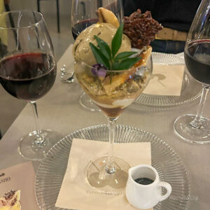 夜パフェBAR＆VIGO 町田駅前店のパフェの写真